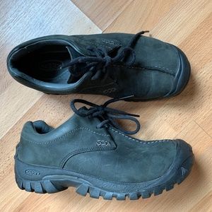 Keen Women black Shoe - Black Size US 6